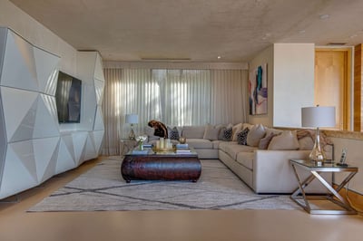 Luxury Villa Photo #19