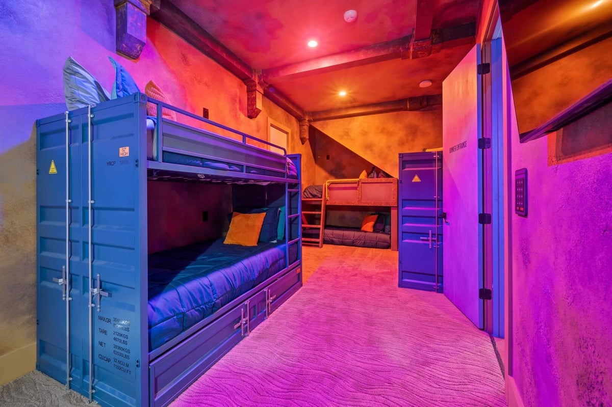 Galactic Odyssey Estate