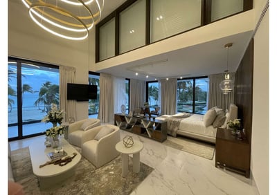 Luxury Villa Photo #37
