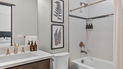 King ensuite