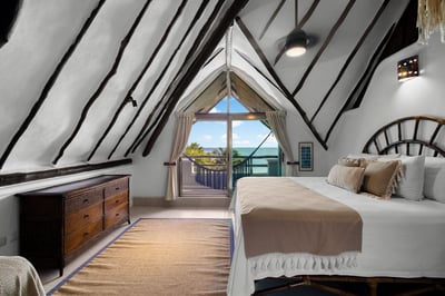 Luxury Villa Photo #57