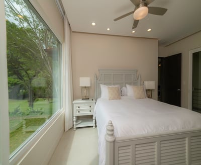 Luxury Villa Photo #49