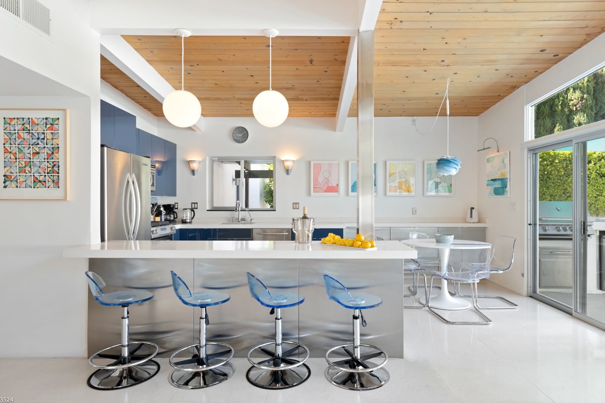 Vista Las Palmas Midcentury