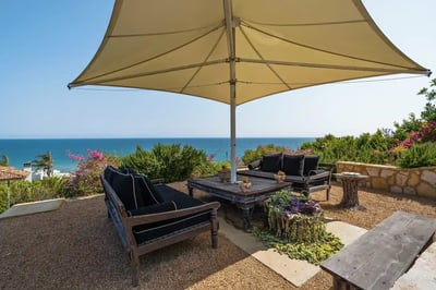 Luxury Villa Photo #12