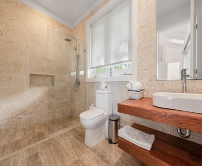 Luxury Villa Photo #26