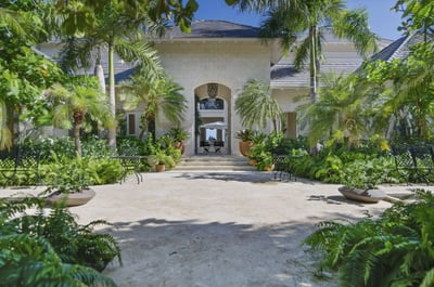 Luxury Villa Photo #45