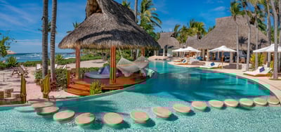 Luxury Villa Photo #7