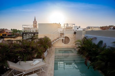 Luxury Villa Photo #2
