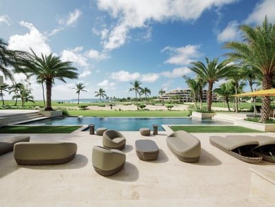 Large luxury villa with full staff and ocean views