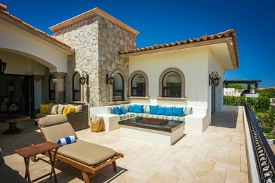 Luxury Villa Photo #15