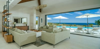 Luxury Villa Photo #19