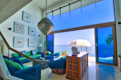 Luxury Villa Photo #24
