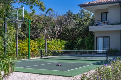Luxury Villa Photo #30