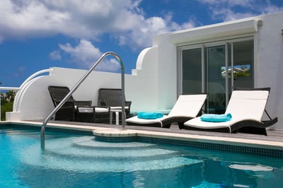 Luxury Villa Photo #4