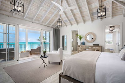 Luxury Villa Photo #37