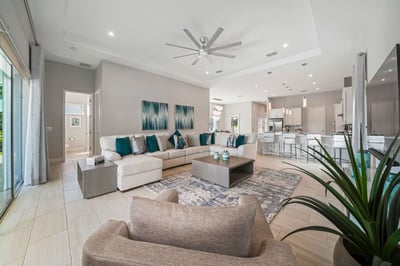Luxury Villa Photo #23