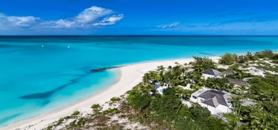 Luxury Villa Photo #6