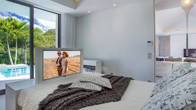 Luxury Villa Photo #40