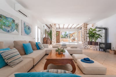 Luxury Villa Photo #14