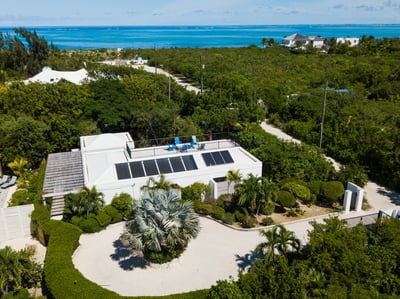 Luxury Villa Photo #2