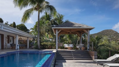 Luxury Villa Photo #8
