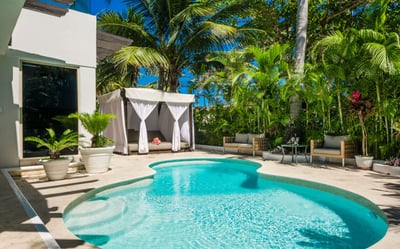Luxury Villa Photo #3