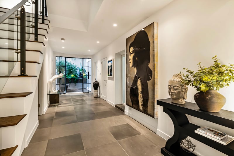 Pindock Mews
