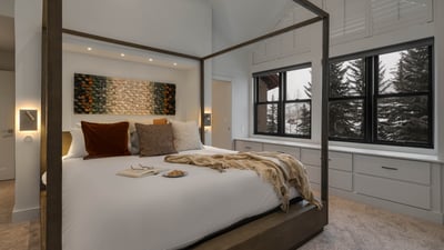 Primary suite
