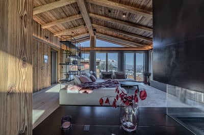 Luxury Villa Photo #18