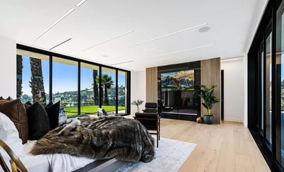 Luxury Villa Photo #44