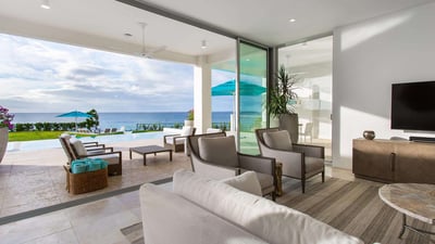 Luxury Villa Photo #19
