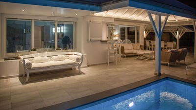 Luxury Villa Photo #12