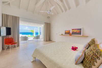 Luxury Villa Photo #18