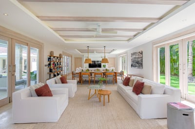 Luxury Villa Photo #14
