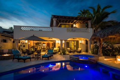 Luxury Villa Photo #6