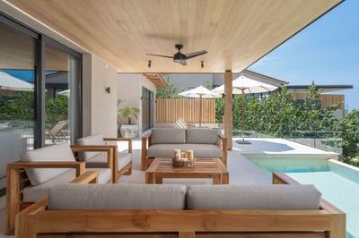 Luxury Villa Photo #8