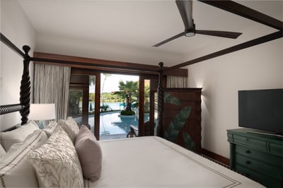 Luxury Villa Photo #25