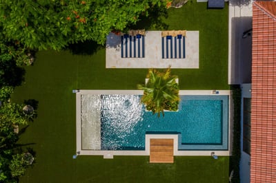 Luxury Villa Photo #43