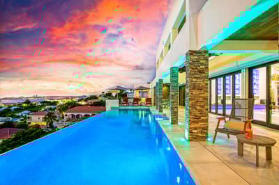 Luxury Villa Photo #8