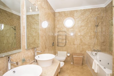 Luxury Villa Photo #24