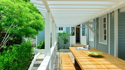 Kitchen & Dining Area