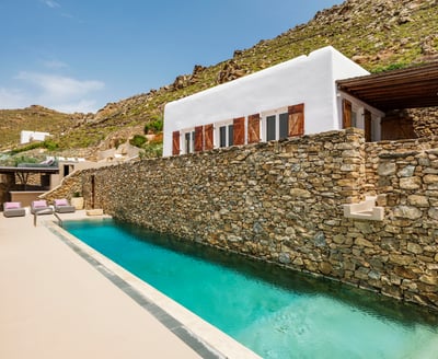 Luxury Villa Photo #4