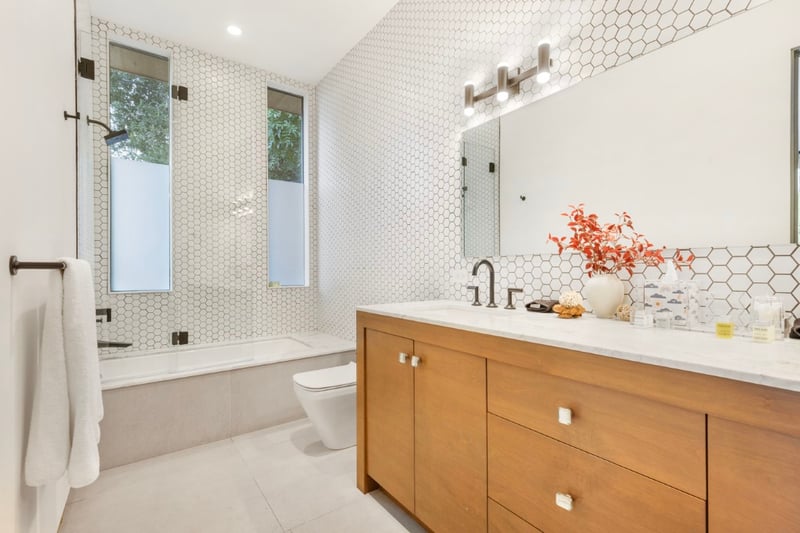 Beverly Glen Hillside Haven