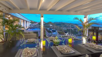 Luxury Villa Photo #20