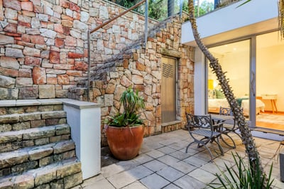 Luxury Villa Photo #12