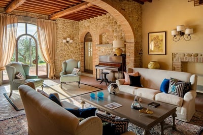 Luxury Villa Photo #17