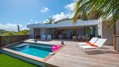 Pool & Terrace