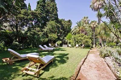 Luxury Villa Photo #8