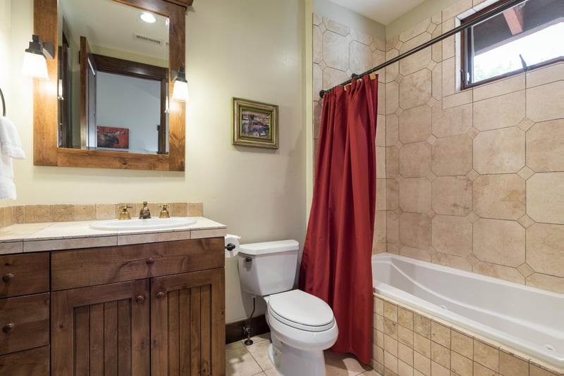 Silver Star 6 BDM Cottage with Spa