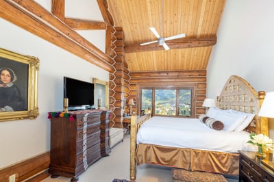 Luxury Villa Photo #12